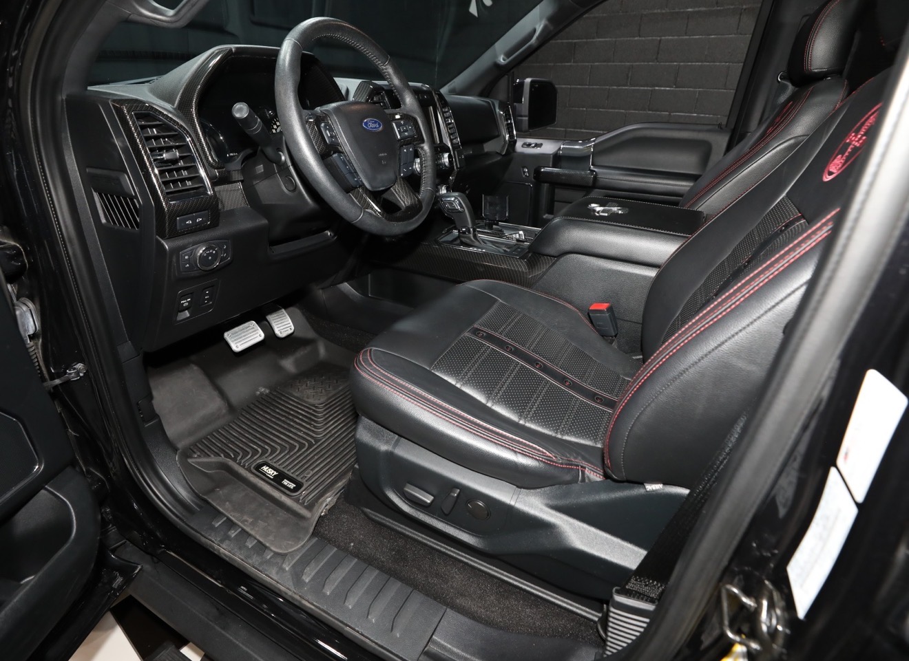 Used 2020 Ford F150 Lariat w/ Equipment Group 502A Luxury AWD/4WD image 5