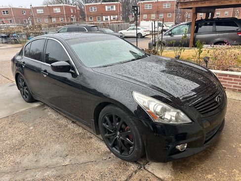 Used 2012 INFINITI G37 x Sedan w/ Premium Pkg image 15