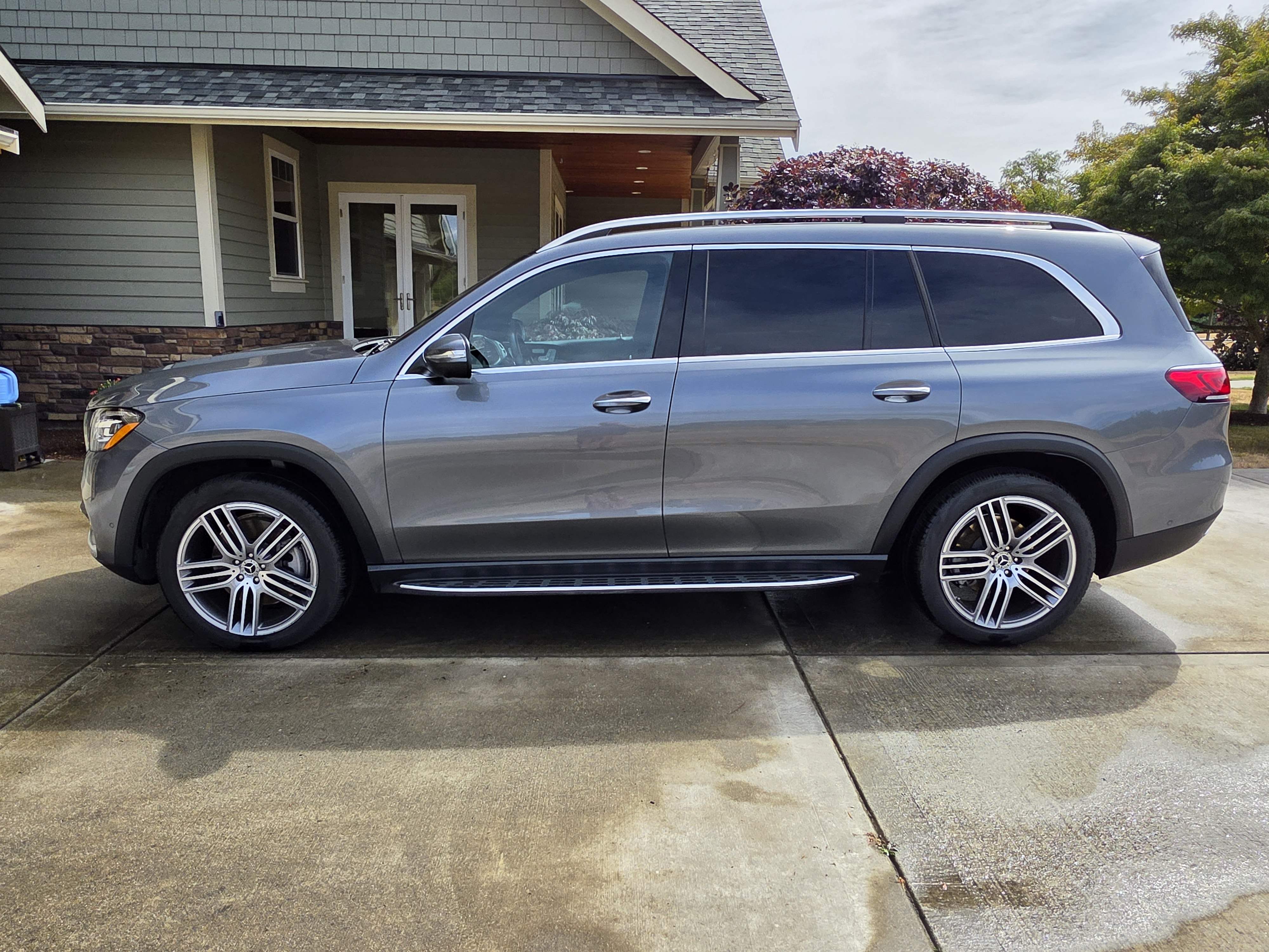 Used 2022 Mercedes-Benz GLS 450 4MATIC image 1