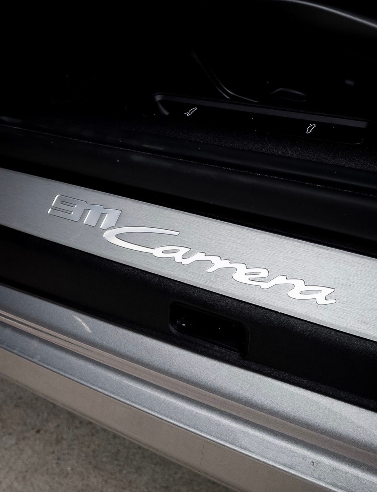 Used 2020 Porsche 911 Carrera image 11