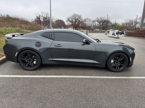 Used 2016 Chevrolet Camaro SS image 5