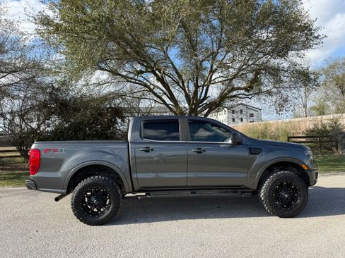 Used 2019 Ford Ranger XLT w/ Equipment Group 302A Luxury image 8