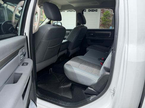 Used 2017 RAM 1500 Big Horn AWD/4WD image 10