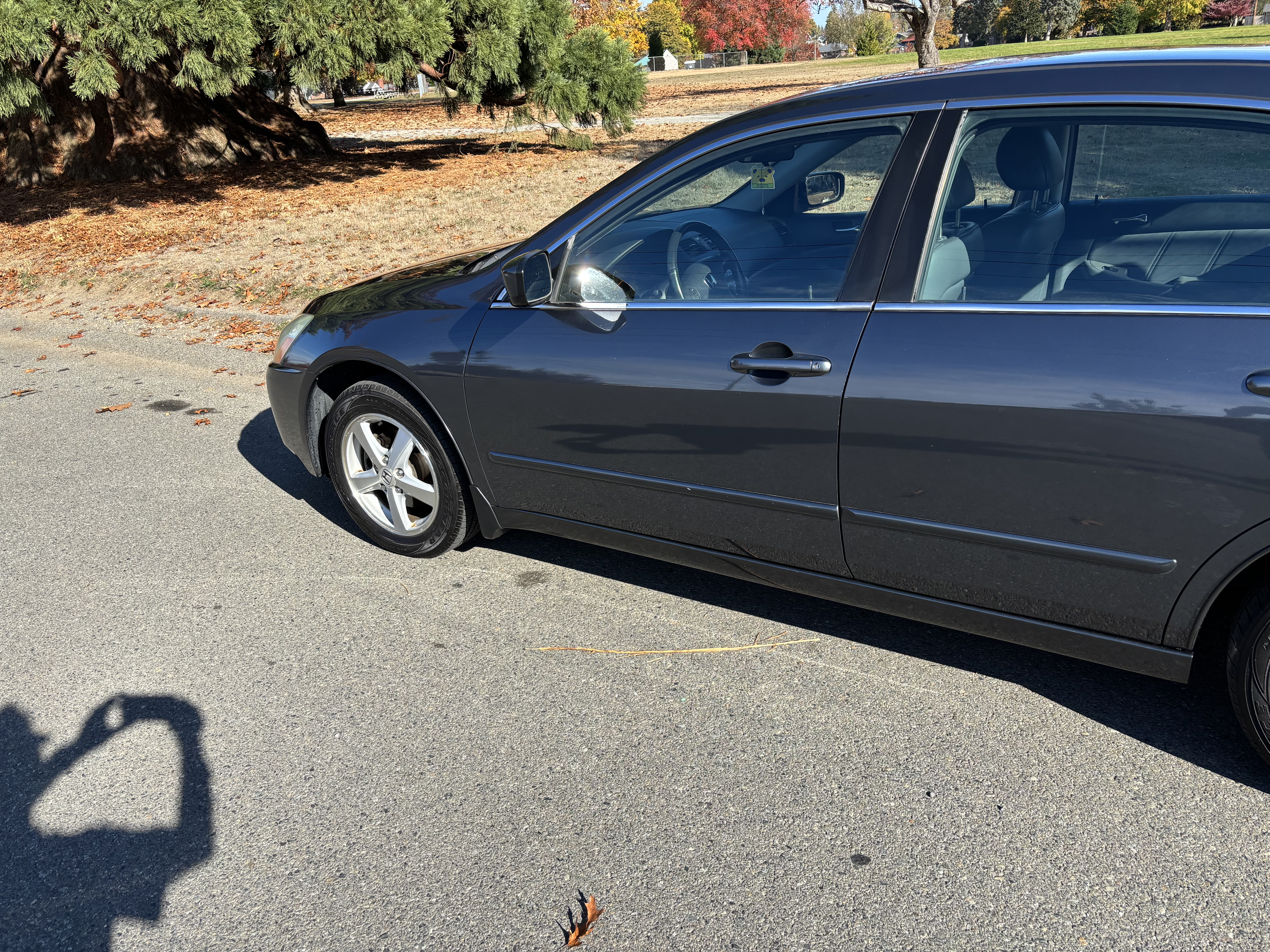 Used 2005 Honda Accord EX-L image 2