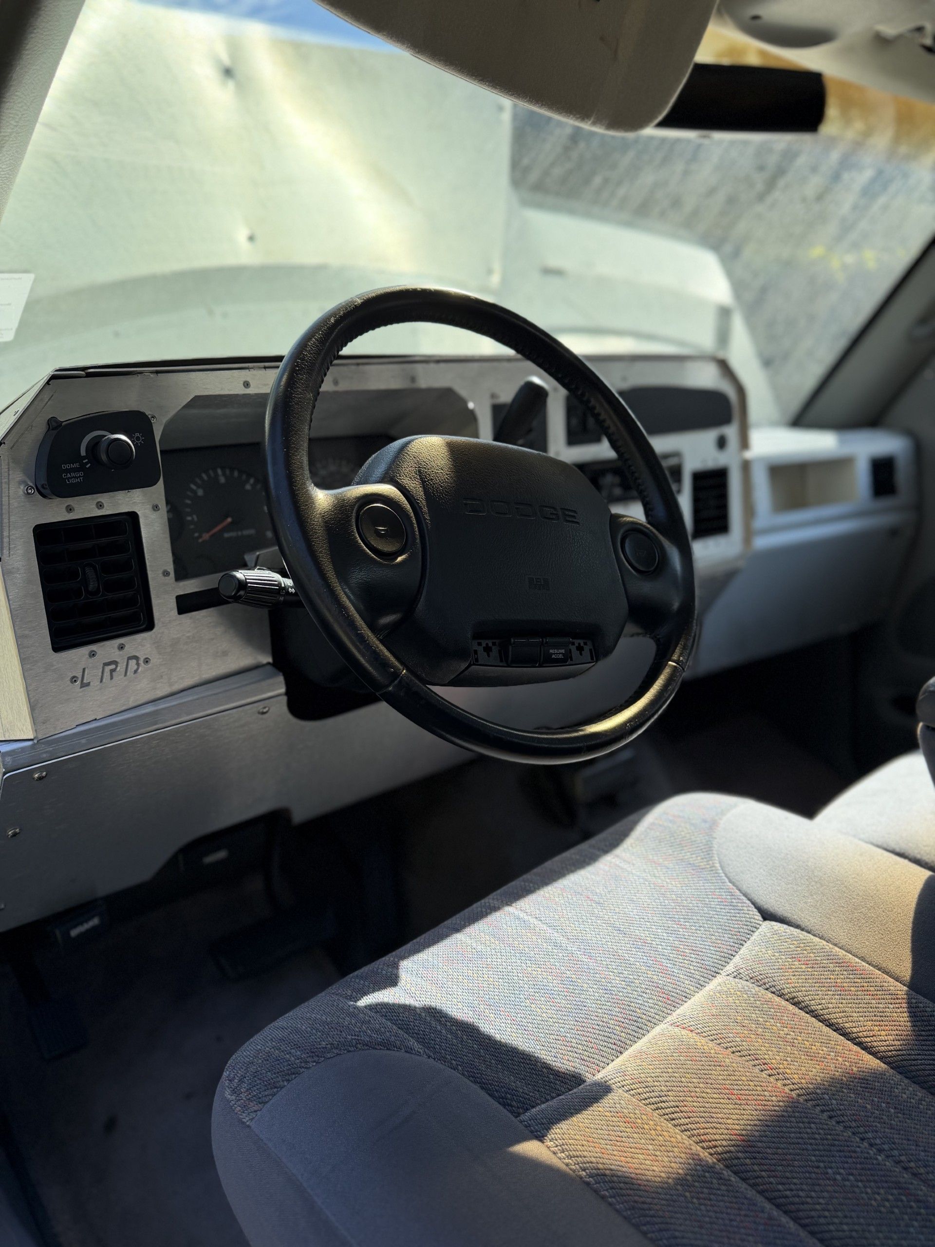 Used 1997 Dodge Ram 1500 Truck 4x4 Club Cab image 10