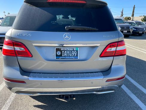 Used 2013 Mercedes-Benz ML 350 BlueTEC 4MATIC image 4