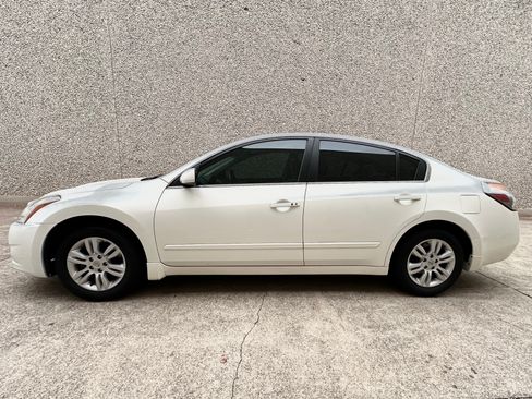 Used 2012 Nissan Altima 2.5 S w/ Convenience Pkg FWD image 6