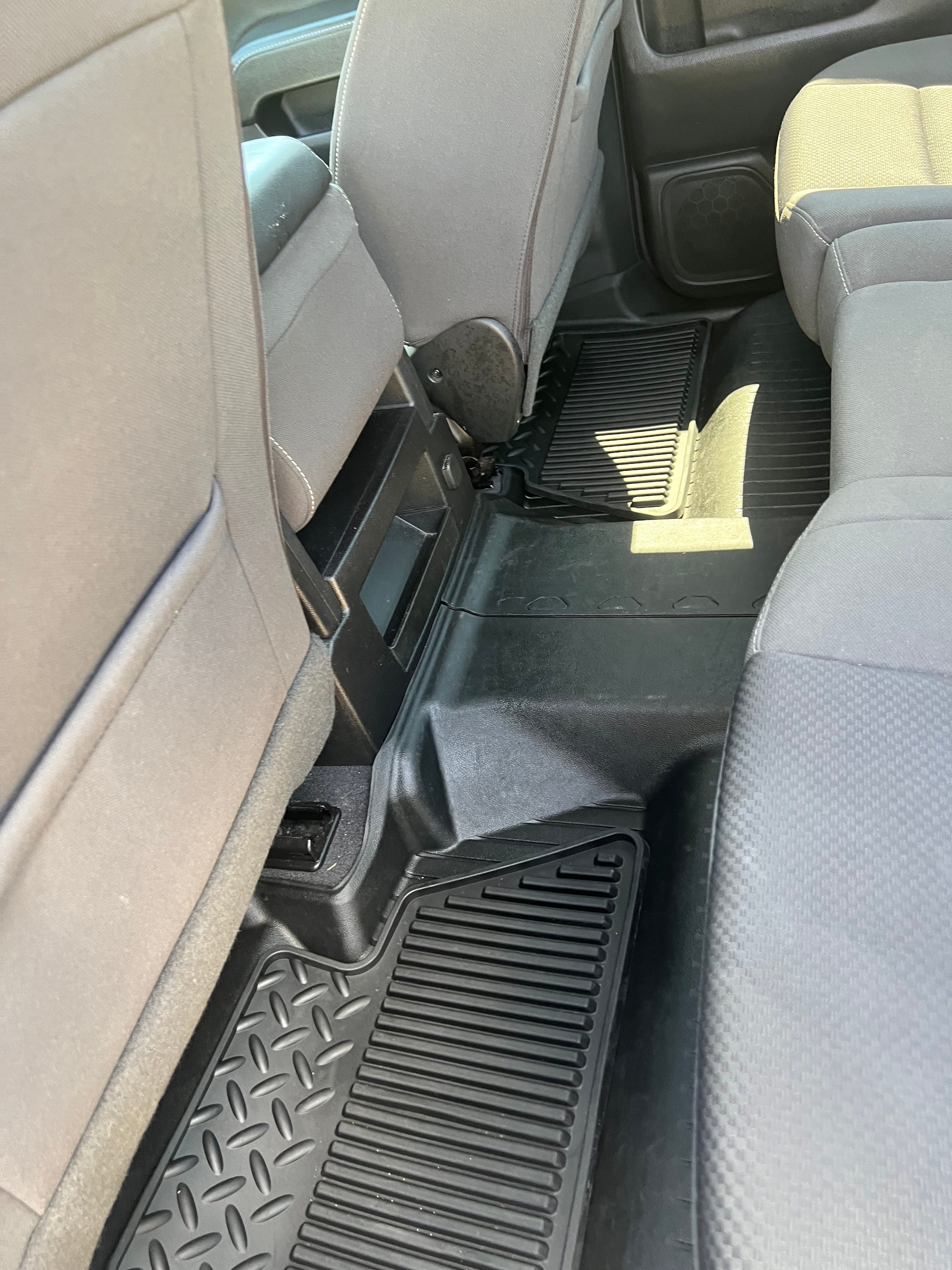 Used 2018 Chevrolet Silverado 1500 LT w/ Texas Edition RWD image 11