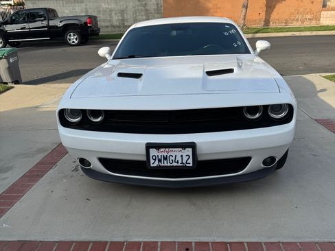 Used 2020 Dodge Challenger SXT w/ Blacktop Package image 2