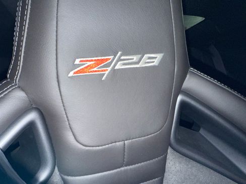 Used 2014 Chevrolet Camaro Z/28 image 12