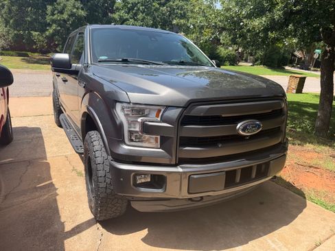 Used 2017 Ford F150 Lariat w/ Equipment Group 502A Luxury AWD/4WD image 1