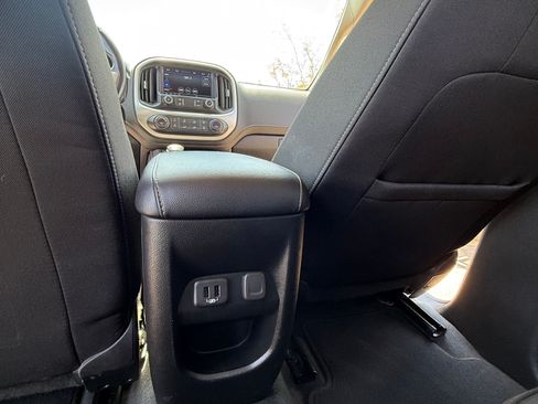 Used 2022 GMC Canyon Elevation RWD image 8