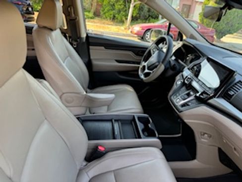 Used 2019 Honda Odyssey EX-L image 25