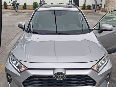 Used 2019 Toyota RAV4 XLE w/ Convenience Package