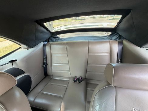 Used 2002 Ford Mustang Premium RWD image 12
