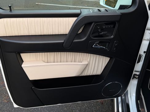 Used 2017 Mercedes-Benz G 550 image 20