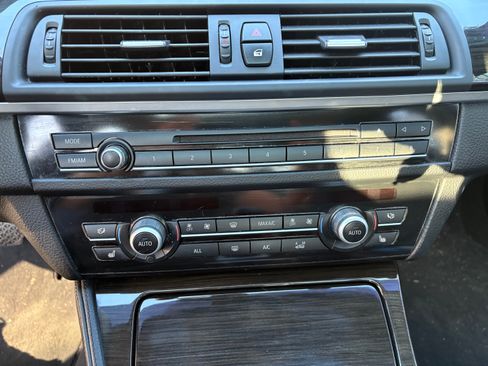 Used 2013 BMW 535i xDrive Sedan image 5