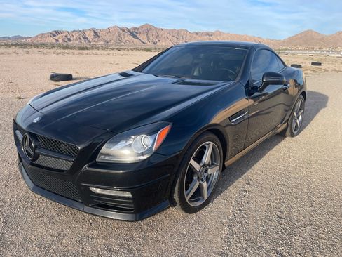 Used 2012 Mercedes-Benz SLK 55 AMG image 23