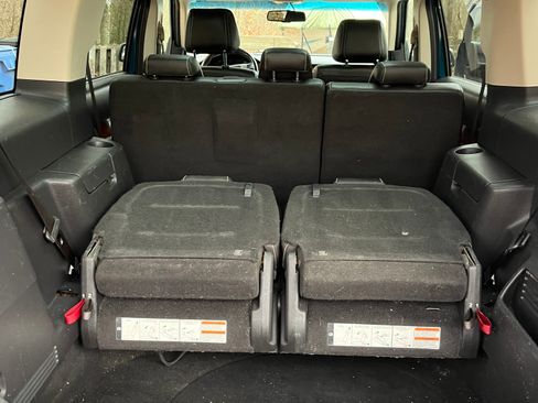 Used 2011 Ford Flex Limited image 8