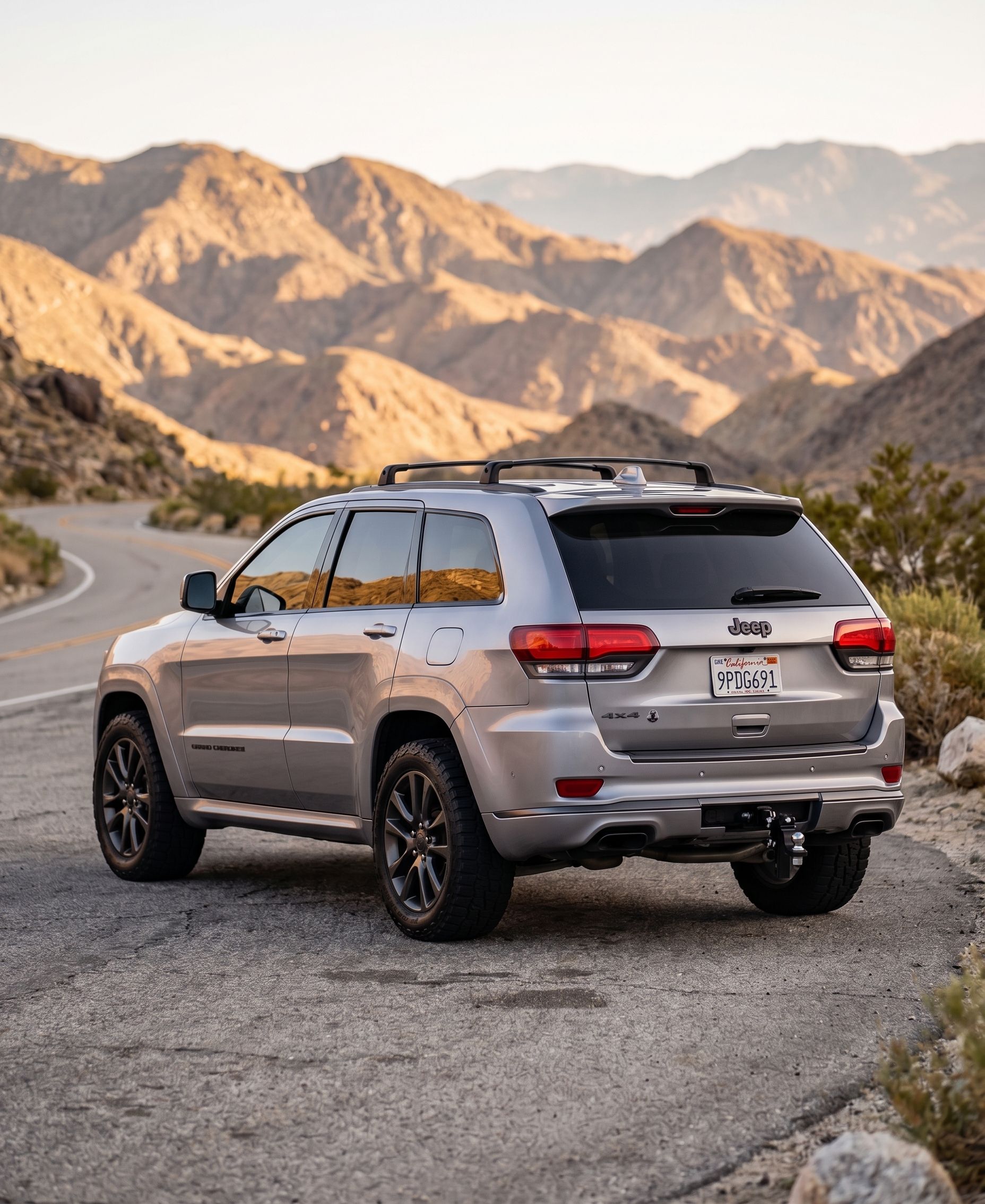 Used 2019 Jeep Grand Cherokee High Altitude AWD/4WD image 1