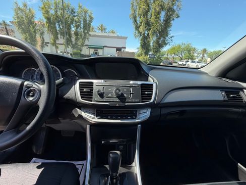 Used 2014 Honda Accord LX image 13