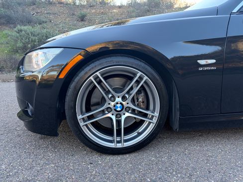 Used 2011 BMW 335is Convertible image 11
