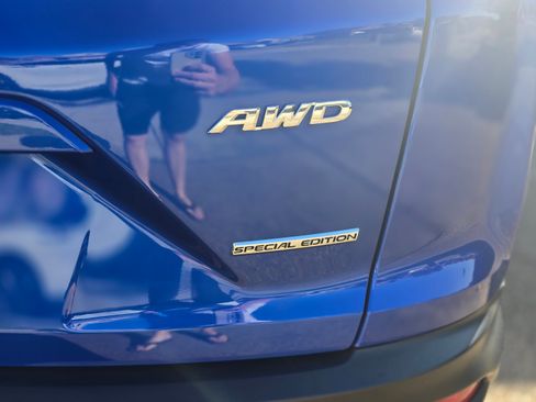 Used 2022 Honda CR-V Special Edition image 16