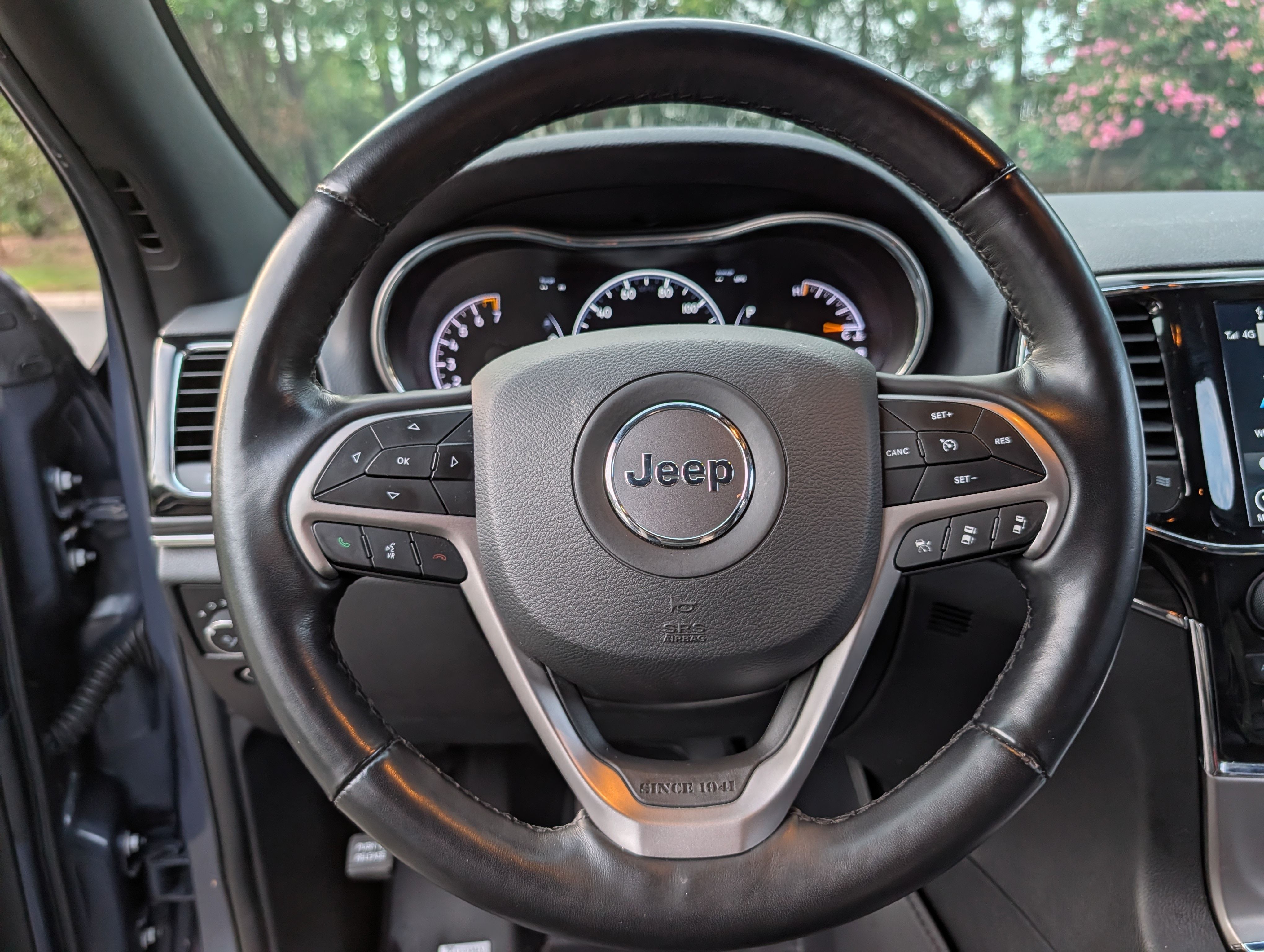 Used 2021 Jeep Grand Cherokee Limited w/ Quick Order Package 28K 80th AWD/4WD image 25