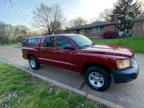 Used 2008 Dodge Dakota SXT image 11