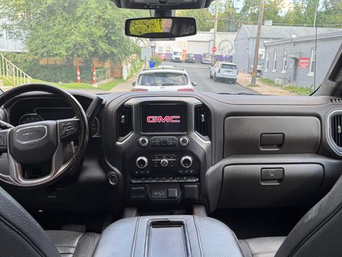 Used 2020 GMC Sierra 1500 Denali AWD/4WD image 14