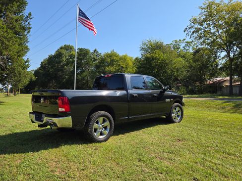 Used 2017 RAM 1500 Big Horn image 5