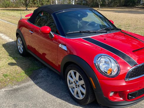 Used 2013 MINI Cooper Roadster S FWD image 2