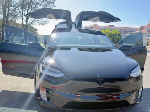 Used 2021 Tesla Model X Long Range AWD/4WD image 13