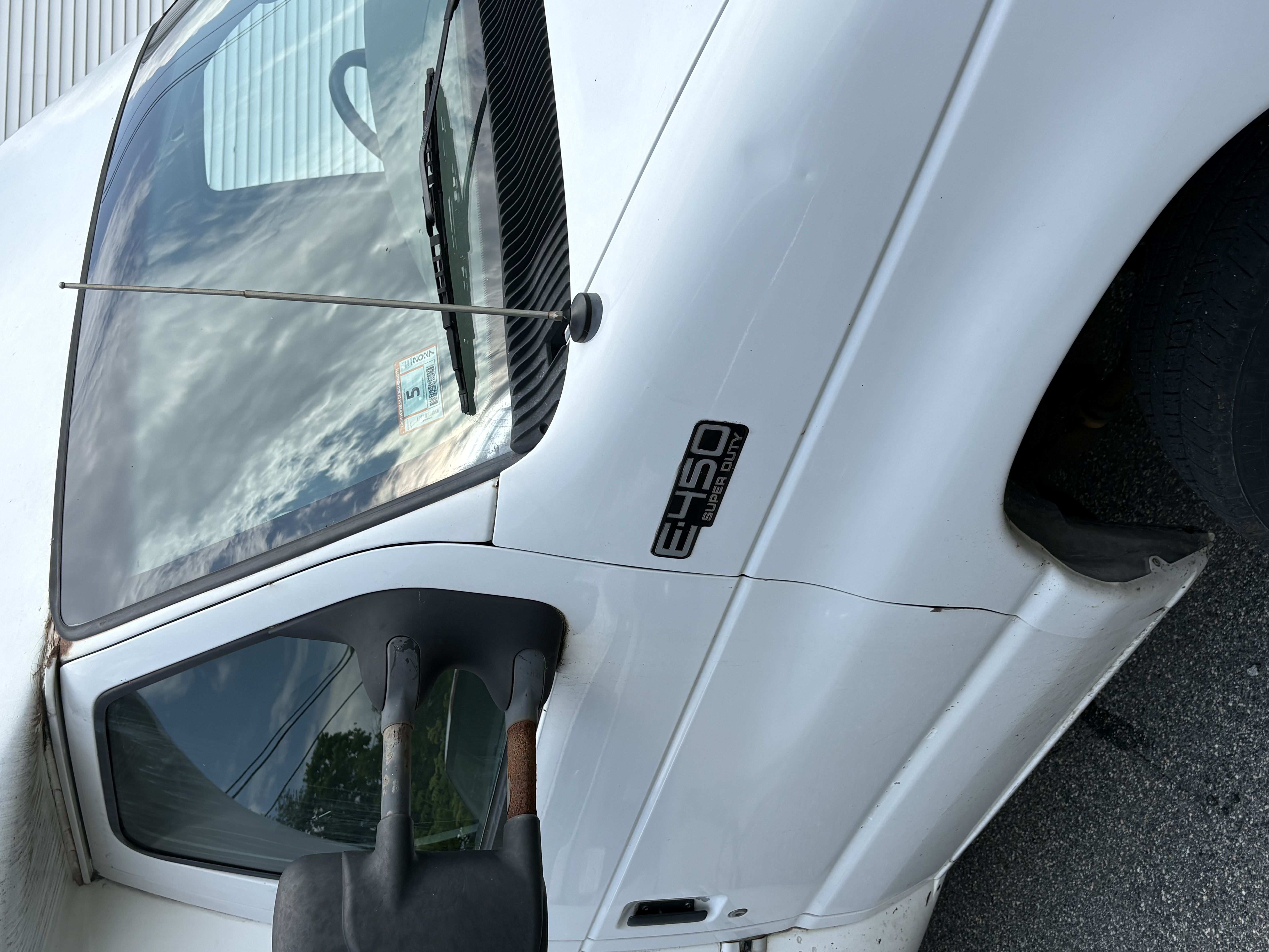 Used 2005 Ford E-450 and Econoline 450 RWD image 7