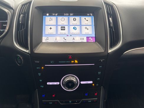 Used 2019 Ford Edge Titanium w/ Equipment Group 301A image 13