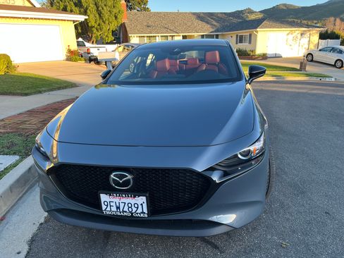 Used 2023 MAZDA MAZDA3 s image 2