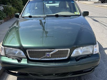 Used 2000 Volvo S70 Sedan 4D