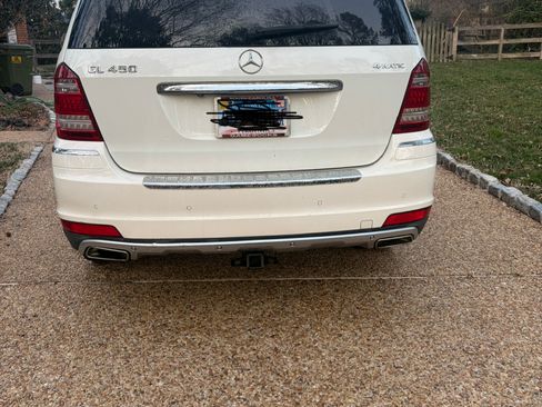 Used 2011 Mercedes-Benz GL 450 4MATIC image 6
