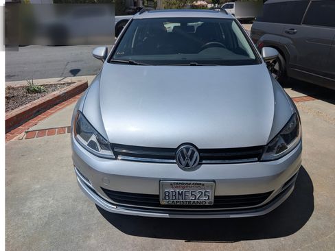 Used 2017 Volkswagen Golf SE FWD image 12