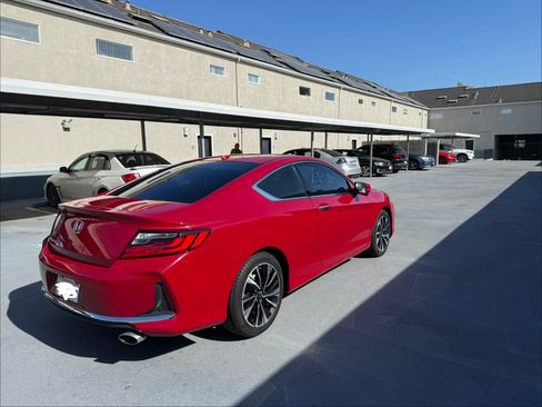 Used 2017 Honda Accord EX-L image 5