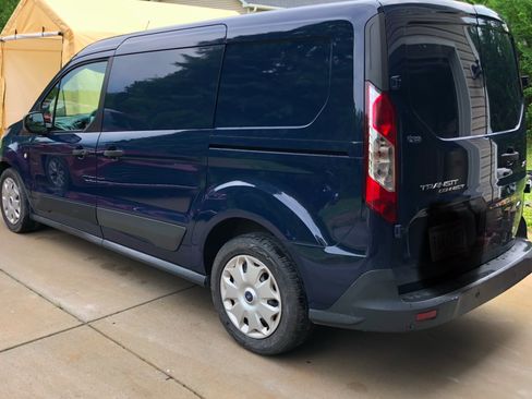Used 2017 Ford Transit Connect XLT FWD image 1