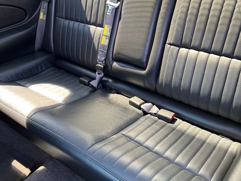 Used 2004 Chevrolet Monte Carlo SS w/ Dale Earnhardt Jr. Package image 9