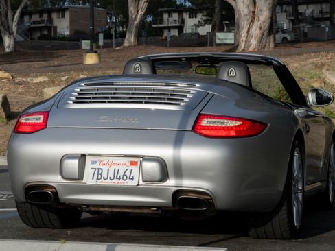 Used 2009 Porsche 911 Carrera image 15