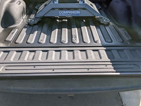 Used 2017 RAM 3500 Laramie image 8