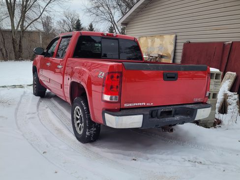 Used 2013 GMC Sierra 1500 SLE w/ Power Tech Package image 3