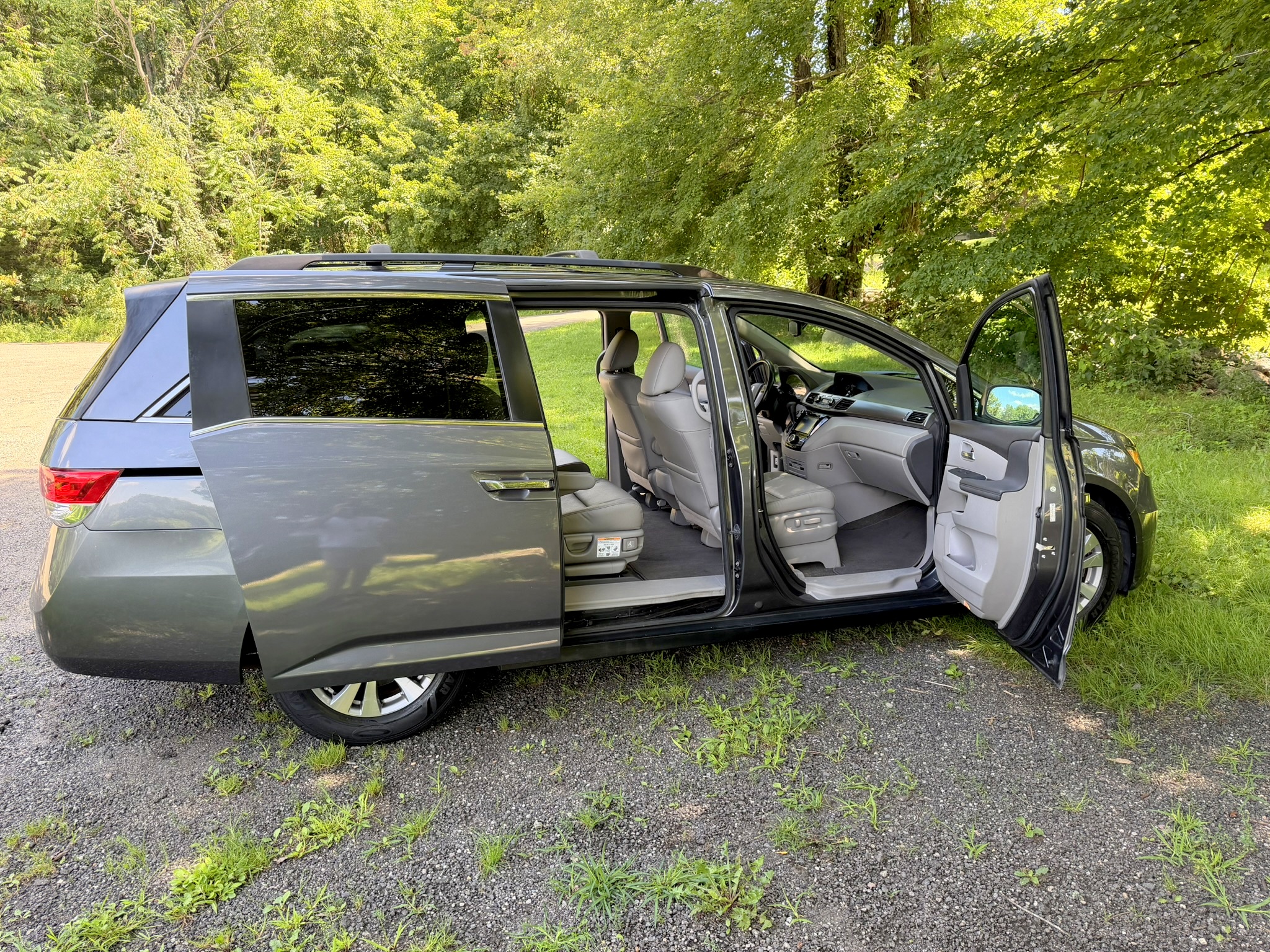 Used 2016 Honda Odyssey EX-L image 14