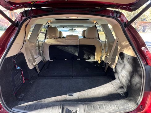 Used 2019 Nissan Pathfinder Platinum image 17