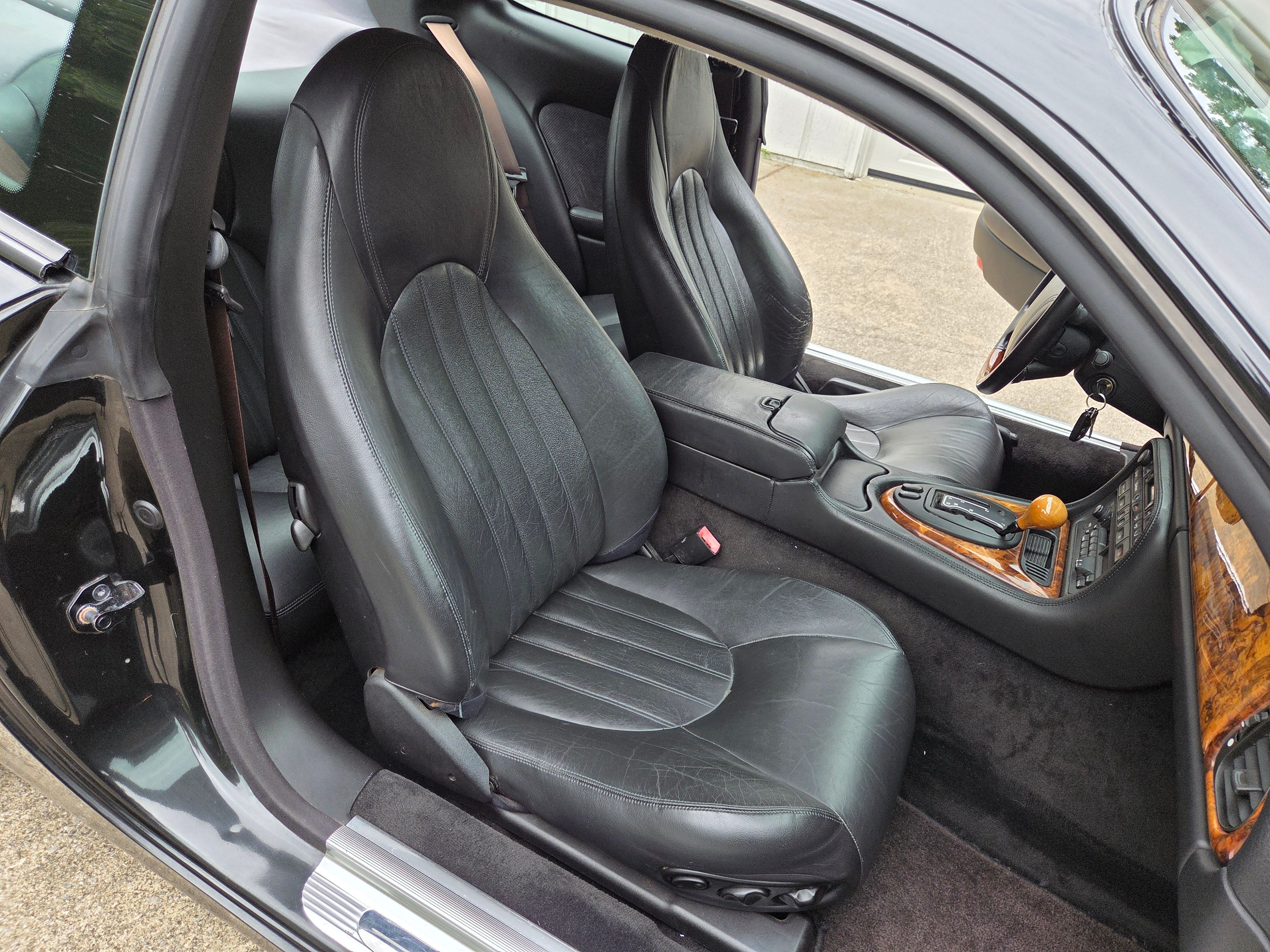 Used 1997 Jaguar XK8 Coupe RWD image 8