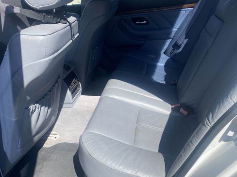 Used 2001 BMW 530i Sedan image 9