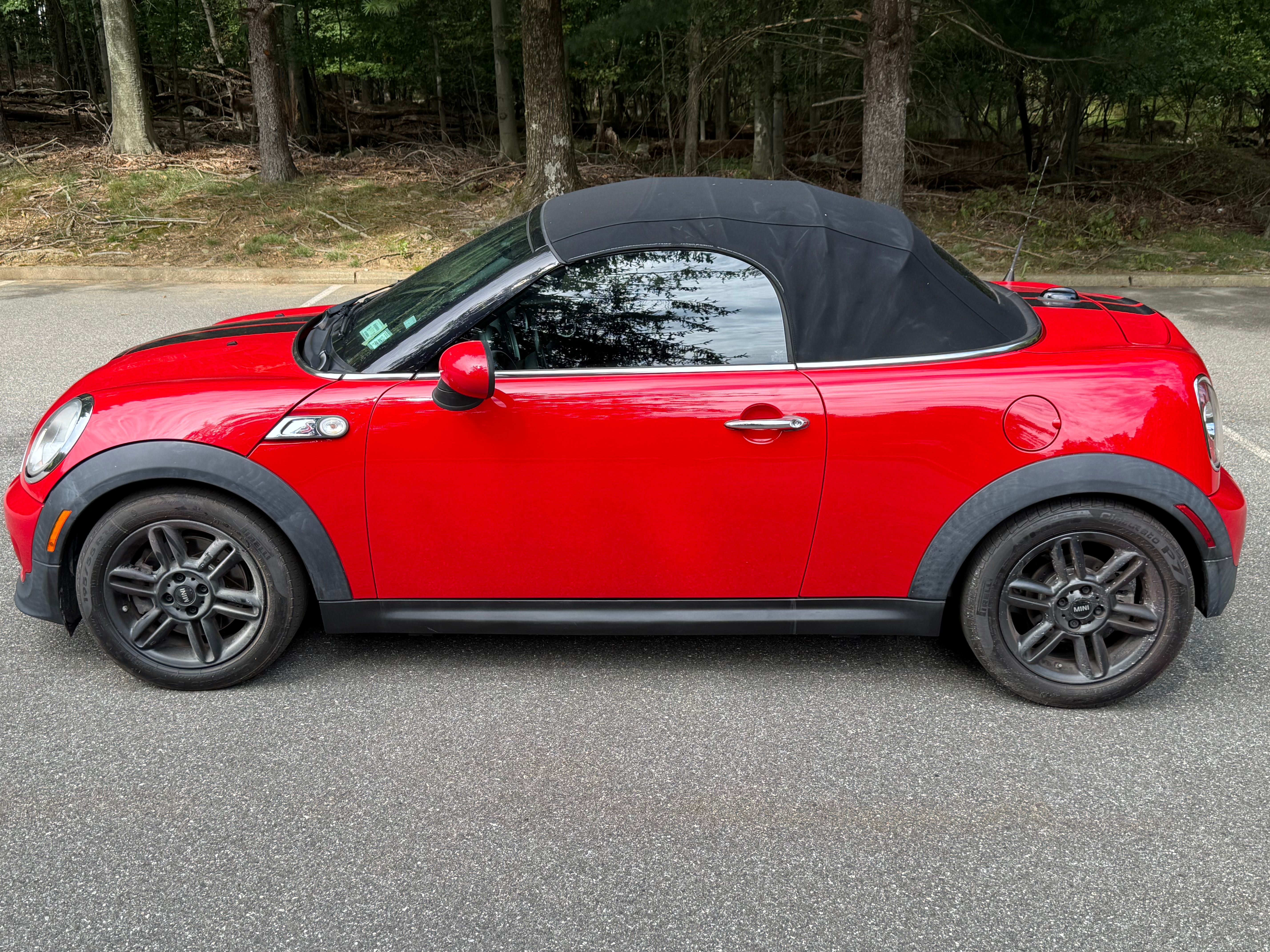 Used 2014 MINI Cooper Roadster S FWD image 11